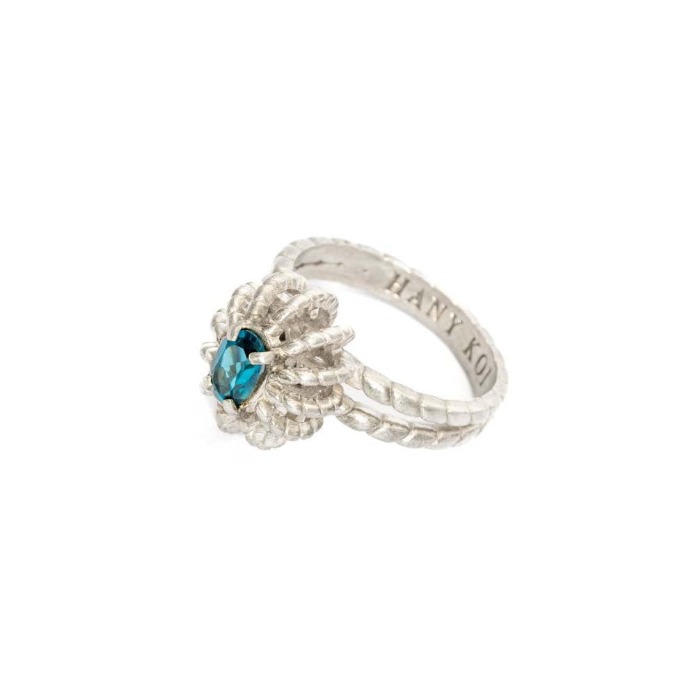 Blue Topaz Baroque Ring | Elegant and Luxurious Jewelry