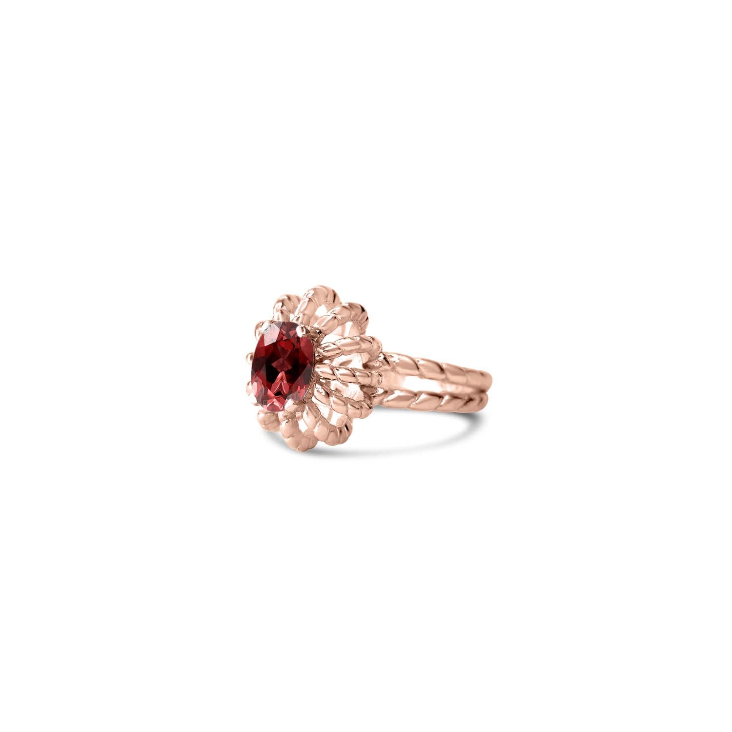 Red Ruby Baroque Ring | Elegant and Luxurious Jewelry